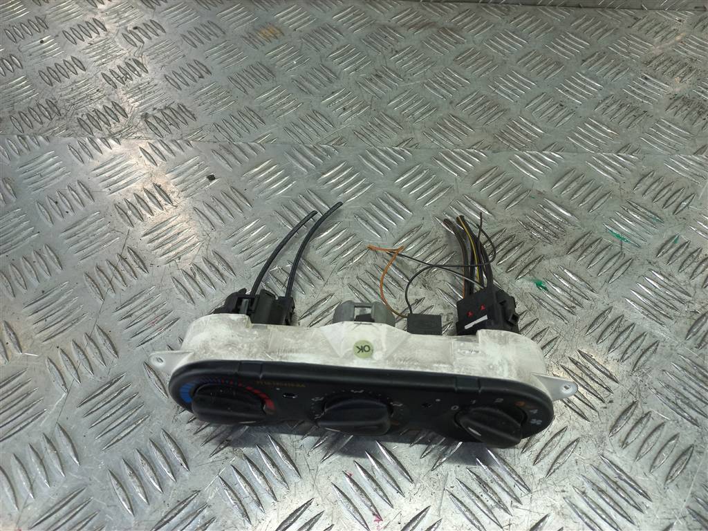 блок управления печкой FORD Tourneo Connect  5225337, 2930 рублей, Москва