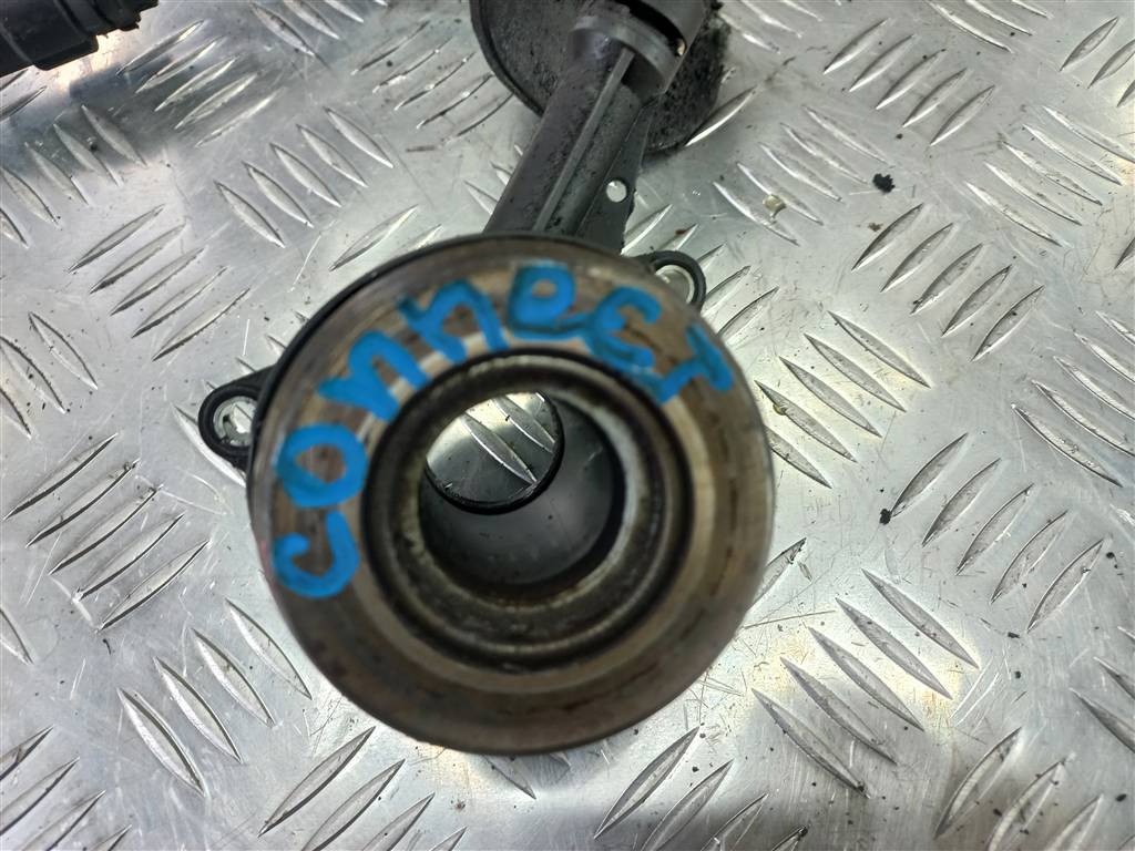 цилиндр сцепления FORD Tourneo Connect  1590999, 2700 рублей, Москва