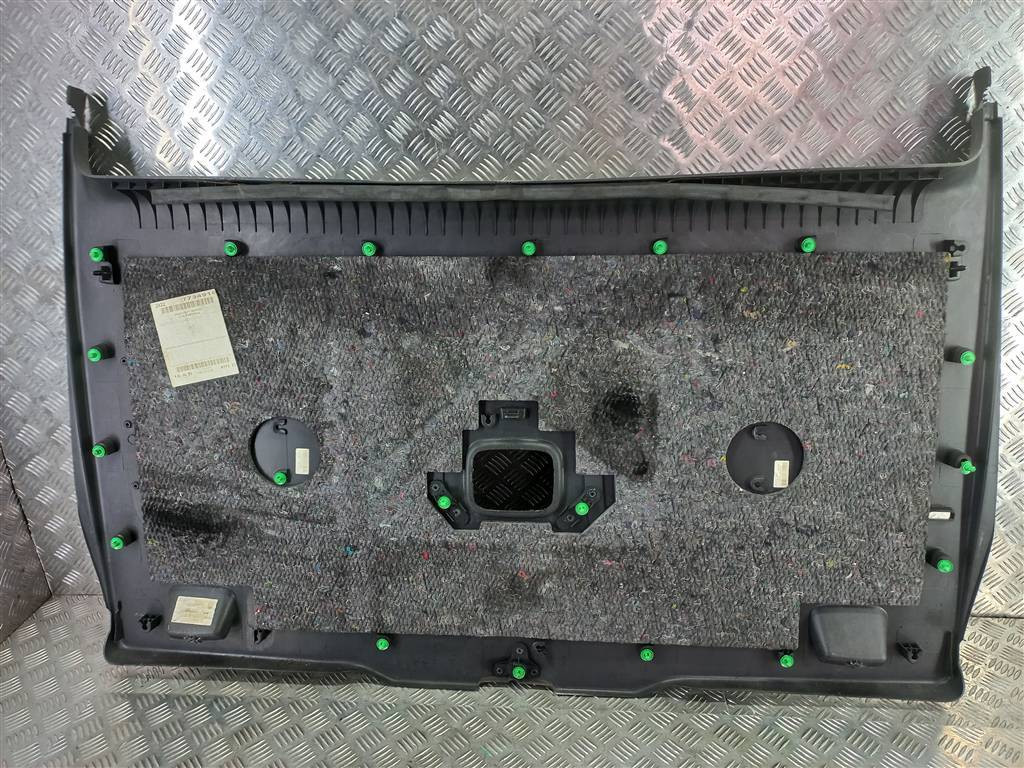 обшивка крышки багажника MERCEDES-BENZ Vito  A6397470271, 3850 рублей, Москва
