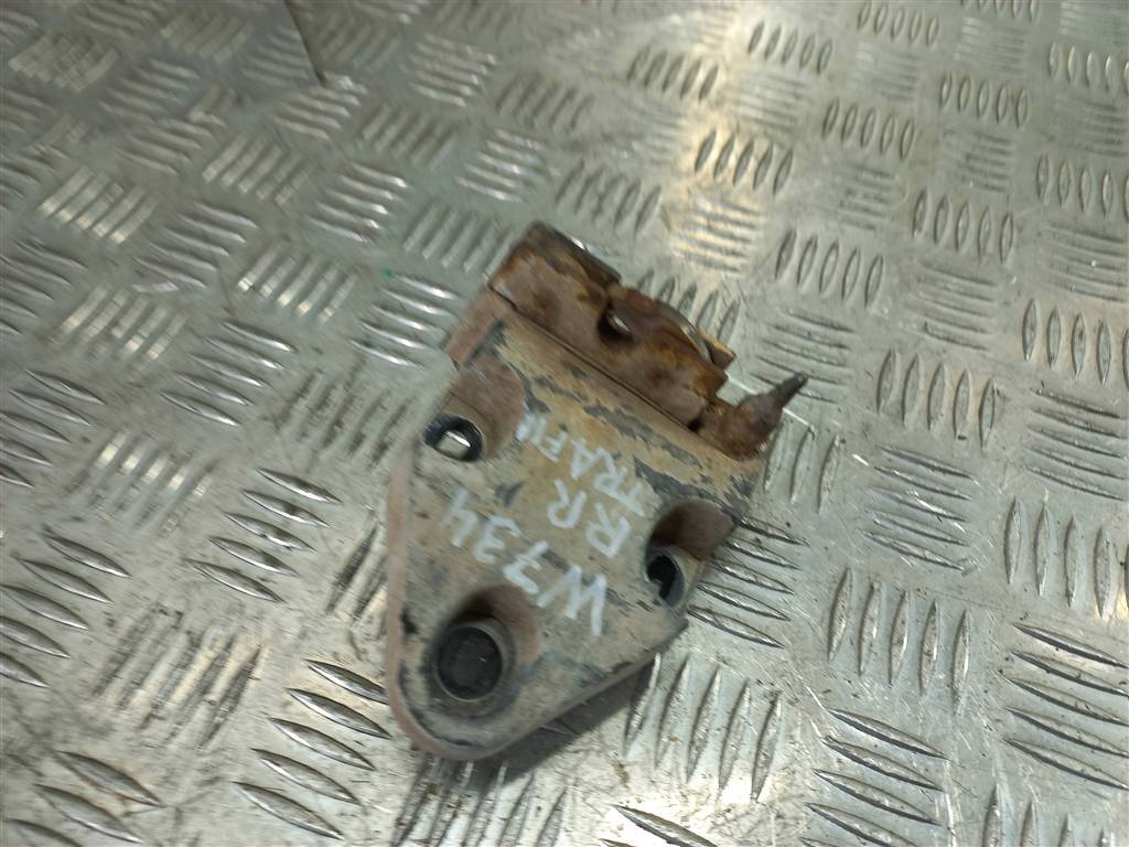 замок двери распашной Renault Trafic  8200006252, 3850 рублей, Москва