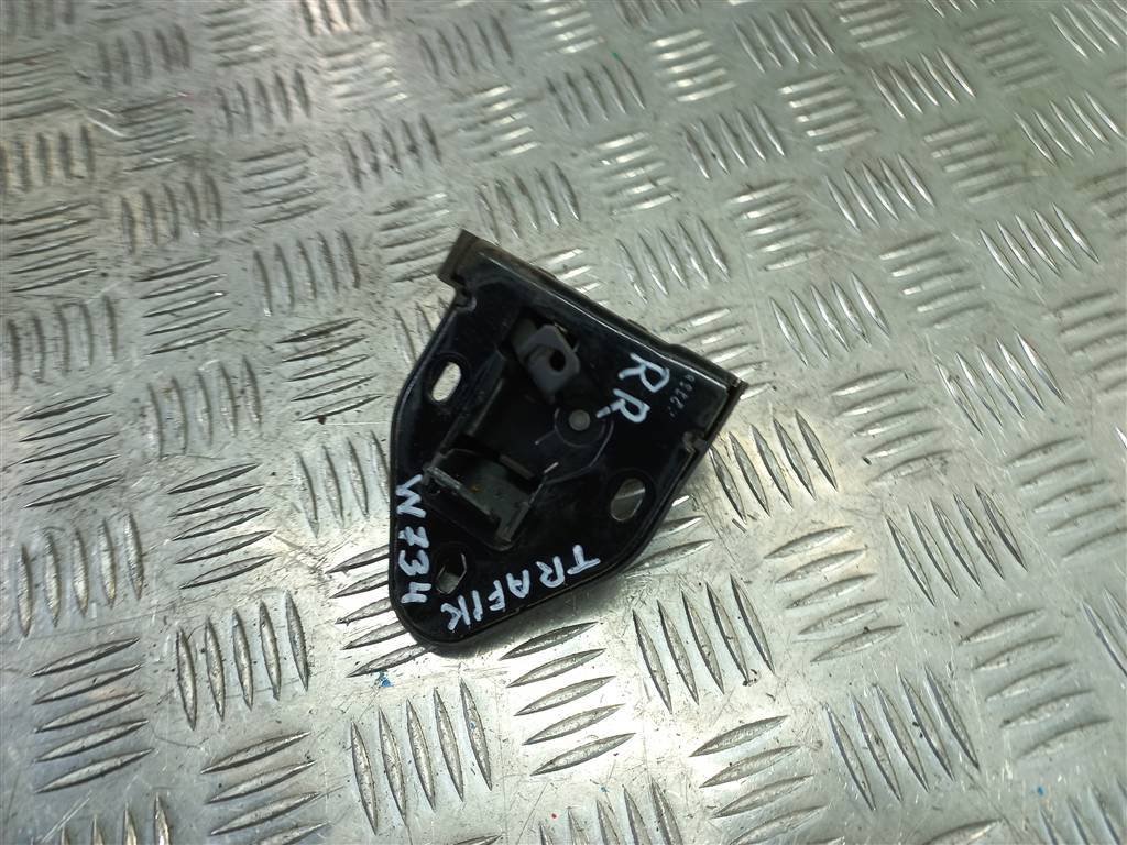 замок двери распашной Renault Trafic  8200006253, 1320 рублей, Москва