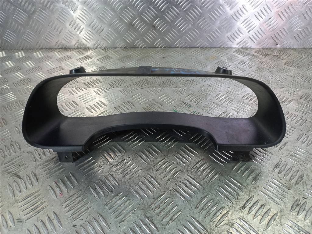 накладка торпедо FORD Tourneo Connect  4470932, 1550 рублей, Москва