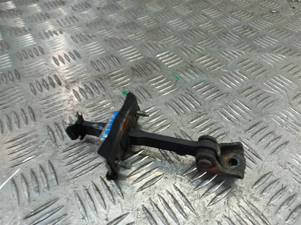 ограничитель двери FORD Tourneo Connect  5188590, 750 рублей, Москва