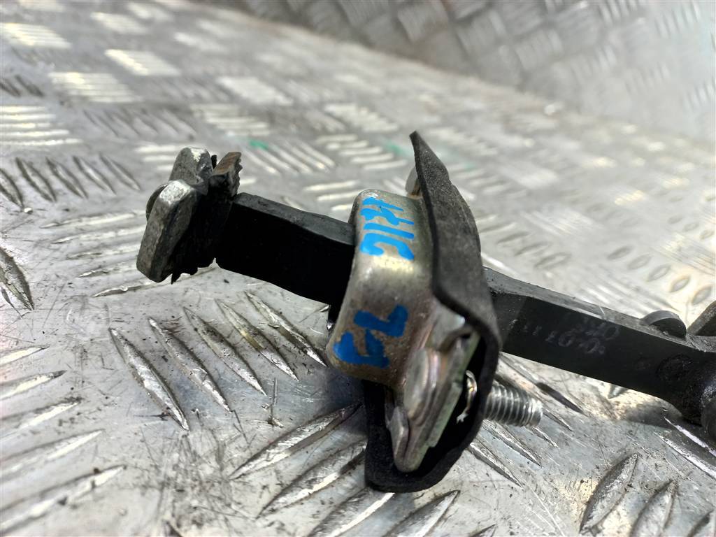 ограничитель двери FORD Tourneo Connect  5188590, 750 рублей, Москва