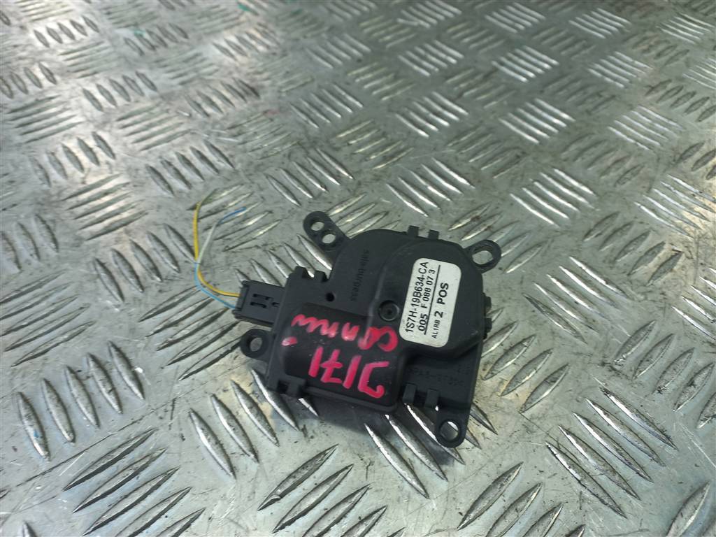 моторчик заслонки отопителя FORD Tourneo Connect  1144030, 630 рублей, Москва