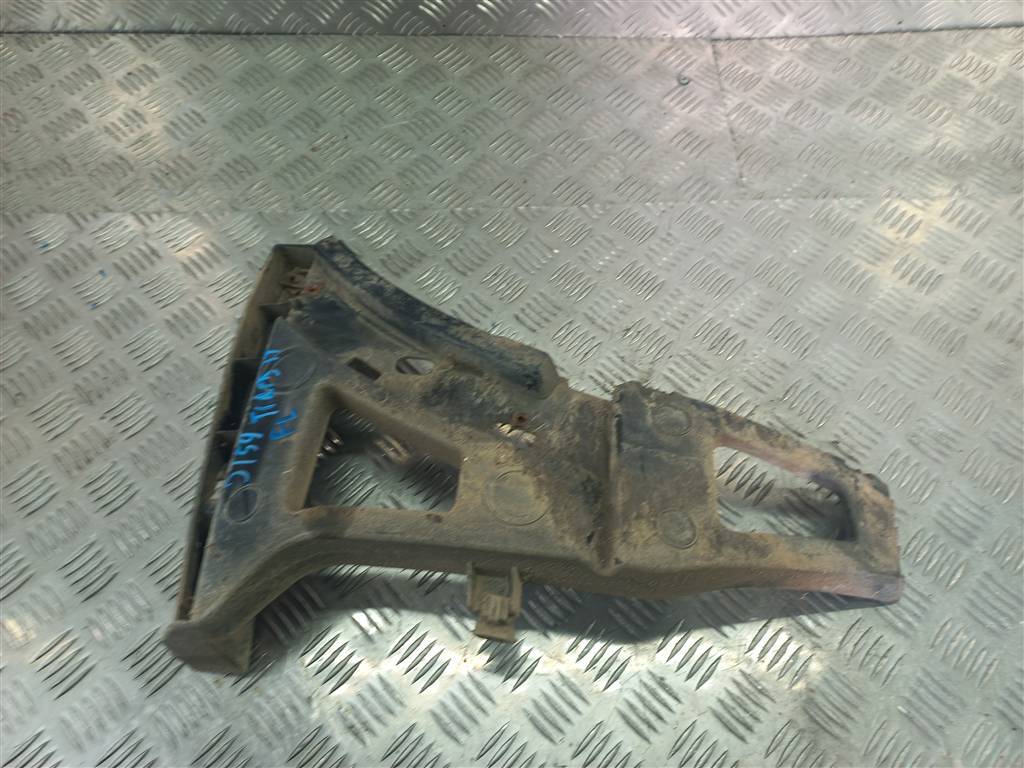 кронштейн бампера FORD Transit  1943301, 1550 рублей, Москва