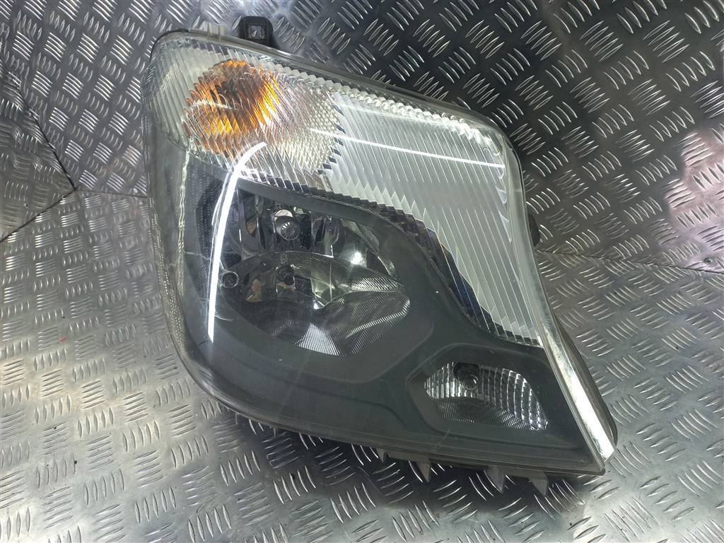фара MERCEDES-BENZ Sprinter  A9068202661, 17650 рублей, Москва
