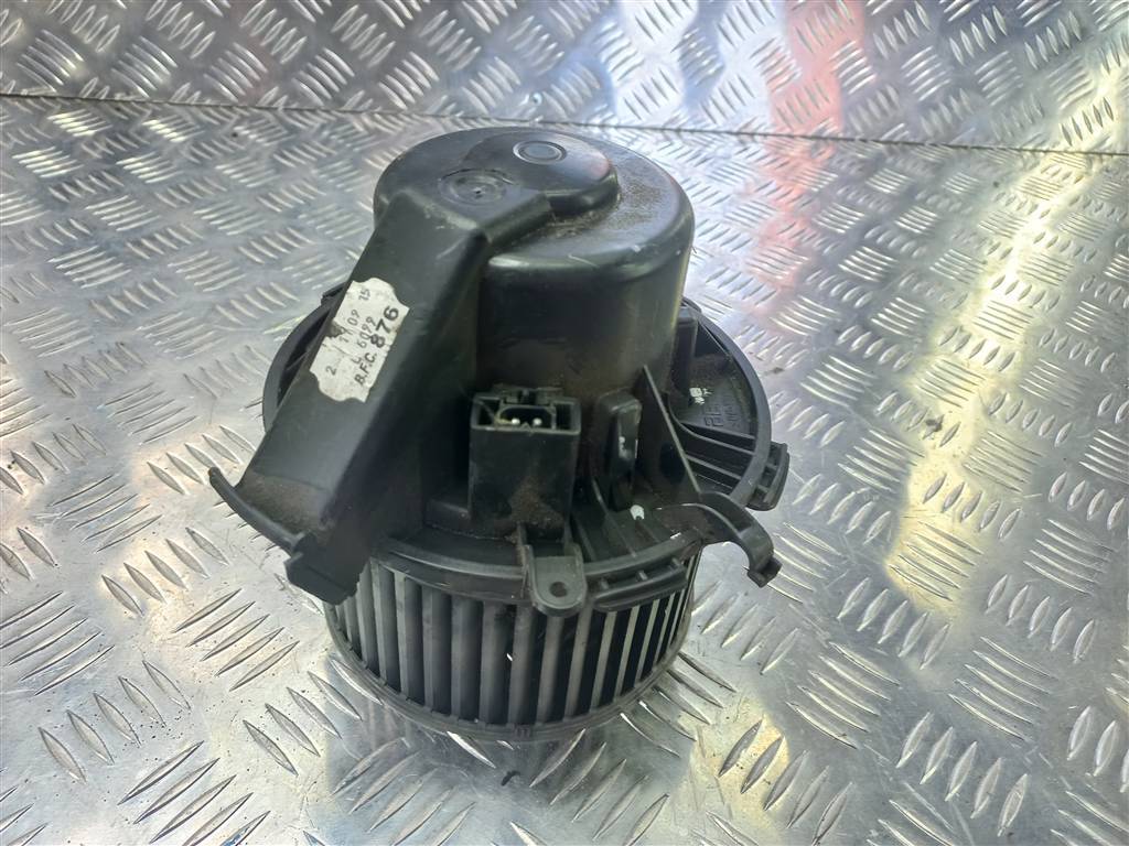 моторчик отопителя MERCEDES-BENZ Sprinter  A0008356007, 2930 рублей, Москва