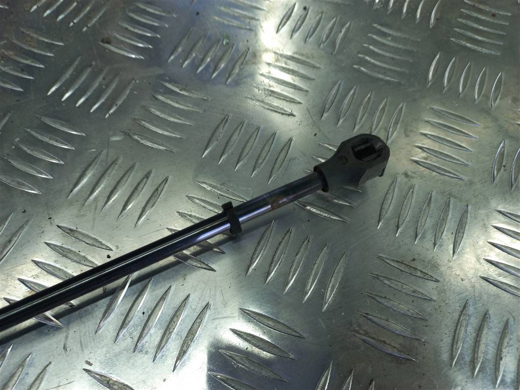 амортизатор крышки багажника Peugeot Partner  8731S0, 1550 рублей, Москва