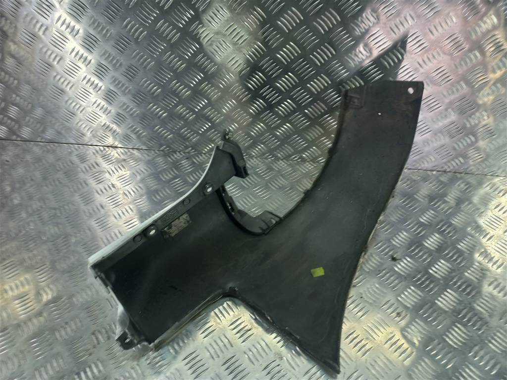 клык заднего бампера Peugeot Partner  7410GC, 5000 рублей, Москва