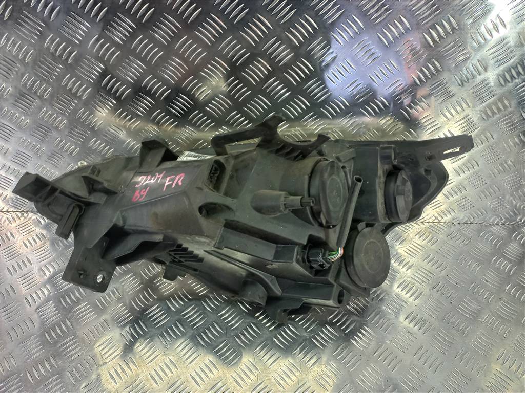 фара Peugeot Partner  9677202280, 14200 рублей, Москва