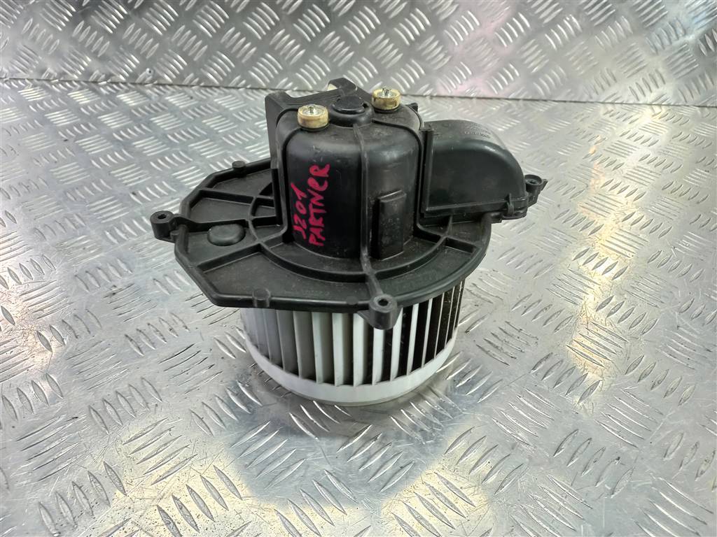 моторчик отопителя Peugeot Partner  6441AR, 4770 рублей, Москва