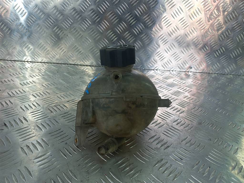 бачок расширительный Peugeot Partner  1323X6, 980 рублей, Москва