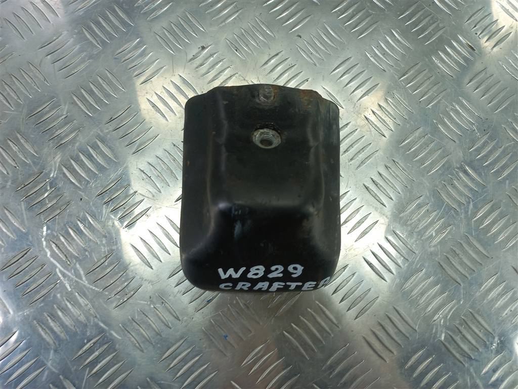 подушка двигателя (опора двс) Volkswagen Crafter  2E0199379K, 3279 рублей, Москва