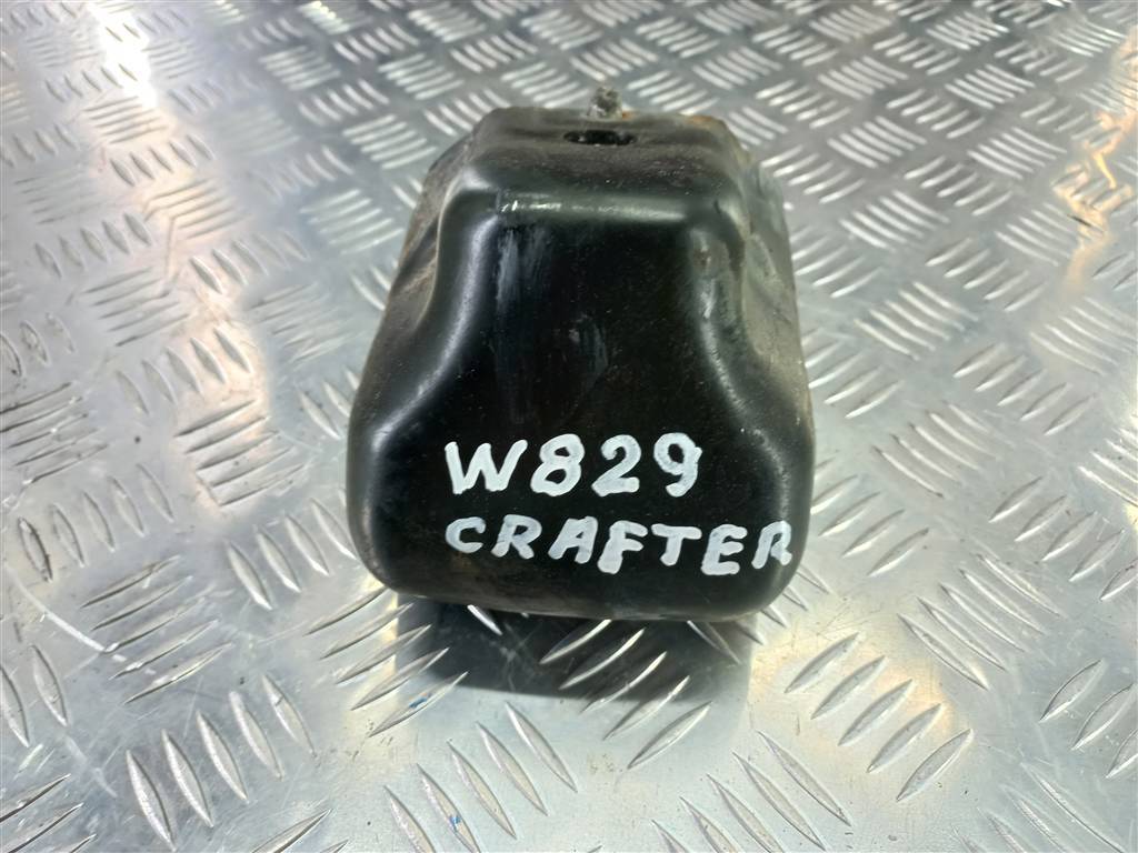 подушка двигателя (опора двс) Volkswagen Crafter  2E0199379K, 3279 рублей, Москва