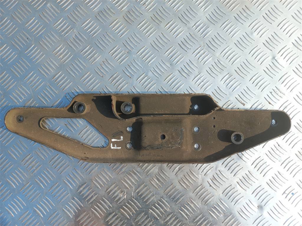 кронштейн рессоры Volkswagen Crafter  2E0407221A, 980 рублей, Москва