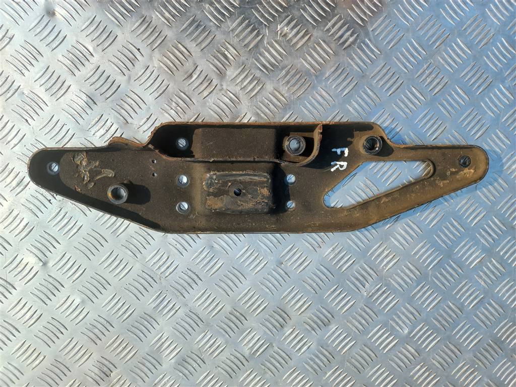 кронштейн рессоры Volkswagen Crafter  2E0407222A, 980 рублей, Москва