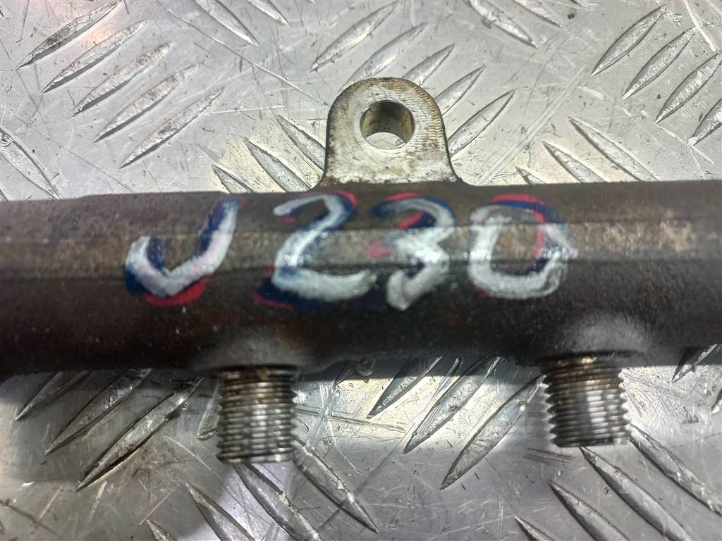 рампа топливная FORD Transit  1717578, 4430 рублей, Москва