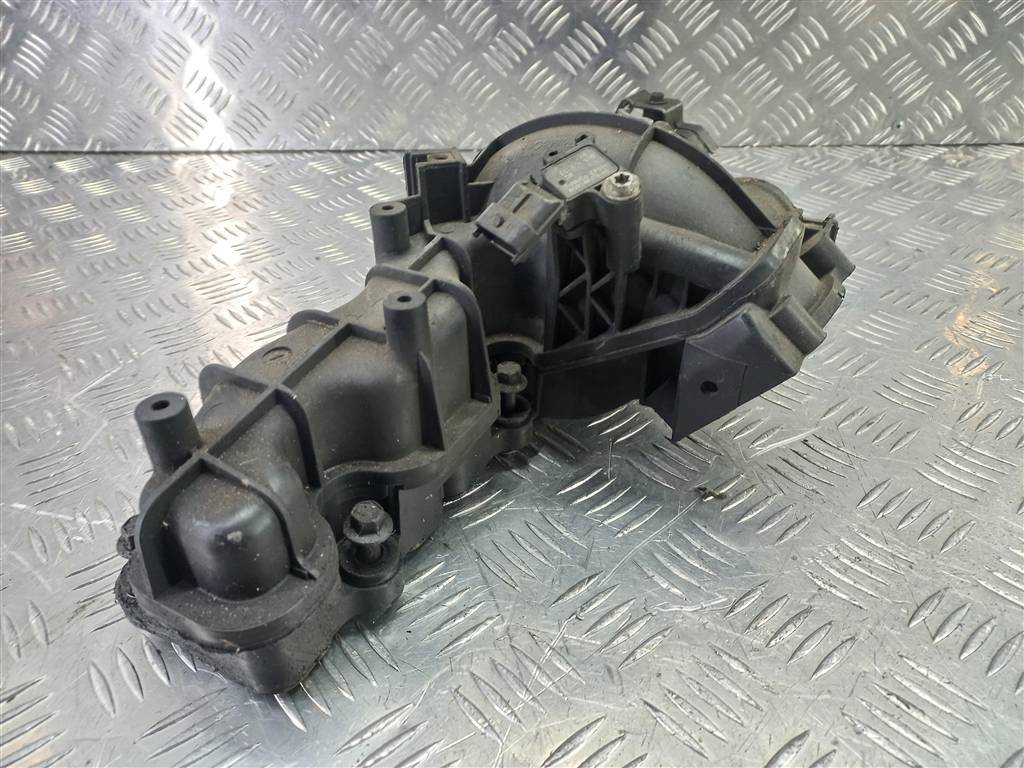 коллектор впускной FORD Transit  1770548, 4430 рублей, Москва