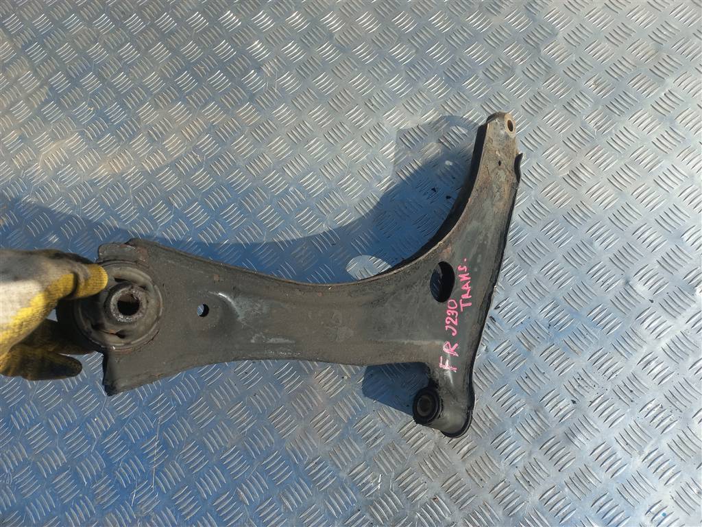 рычаг FORD Transit  1877332, 2590 рублей, Москва