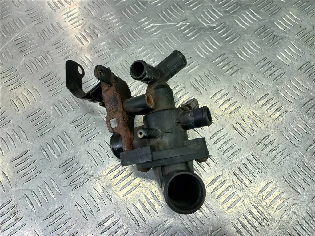 корпус термостата FORD Transit  1731782, 3850 рублей, Москва