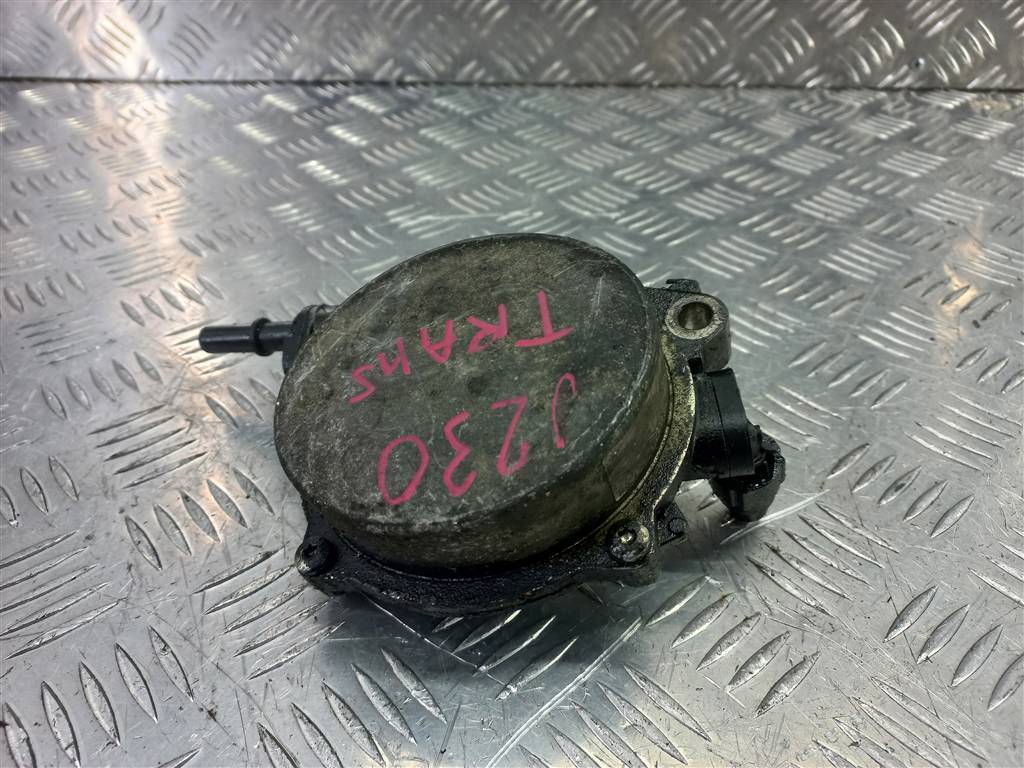 насос вакуумный FORD Transit  1899704, 6150 рублей, Москва