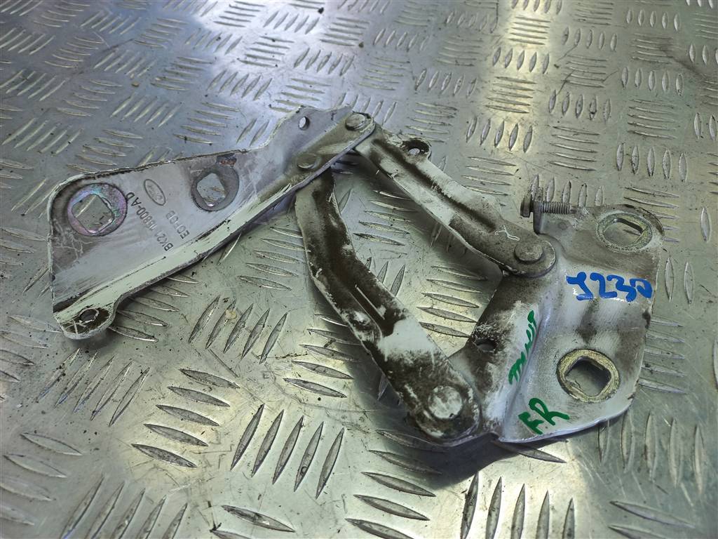 петля капота FORD Transit  1842643, 3279 рублей, Москва