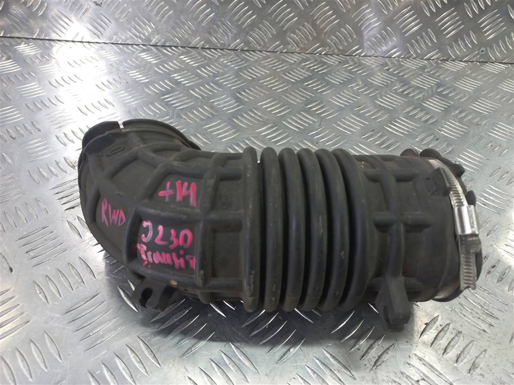 патрубок воздушный (резиновый) FORD Transit  2267016, 6150 рублей, Москва