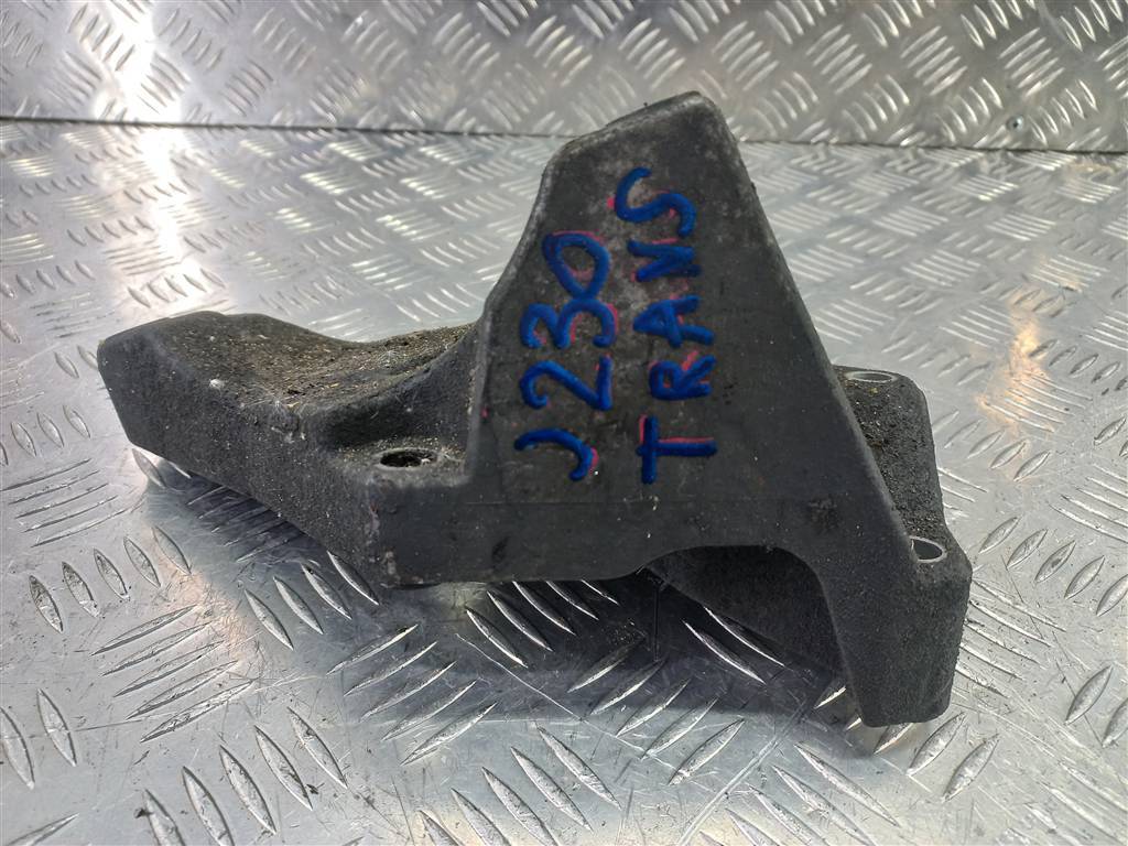 кронштейн генератора FORD Transit  1751163, 980 рублей, Москва