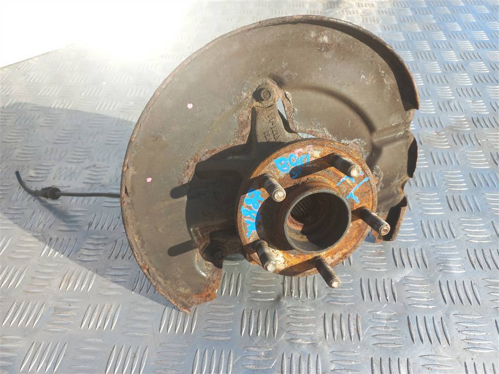 кулак FORD Tourneo Connect  1842602, 23400 рублей, Москва