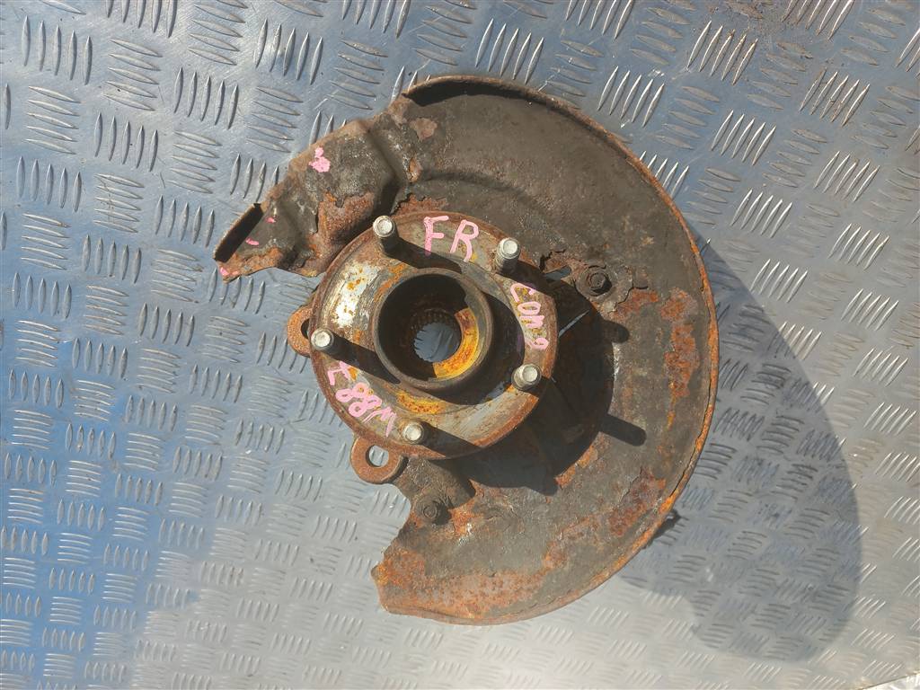 кулак FORD Tourneo Connect  1842600, 23400 рублей, Москва