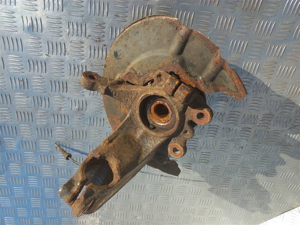 кулак FORD Tourneo Connect  1842600, 23400 рублей, Москва