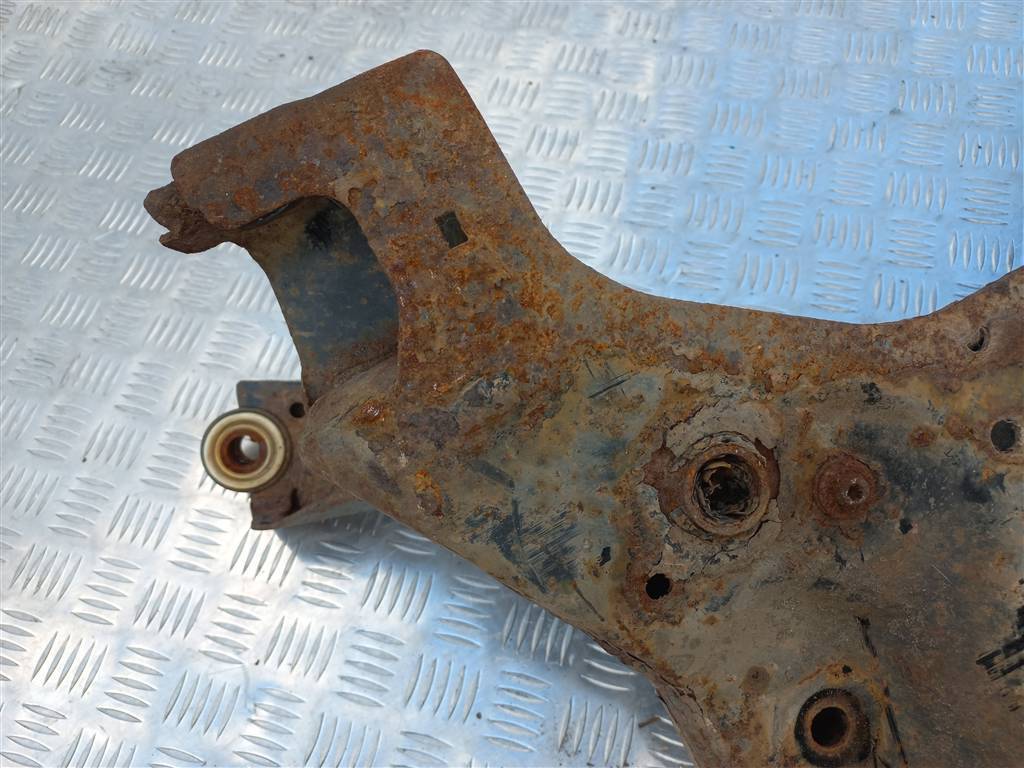 подрамник (балка подмоторная) FORD Tourneo Connect  1870058, 10750 рублей, Москва