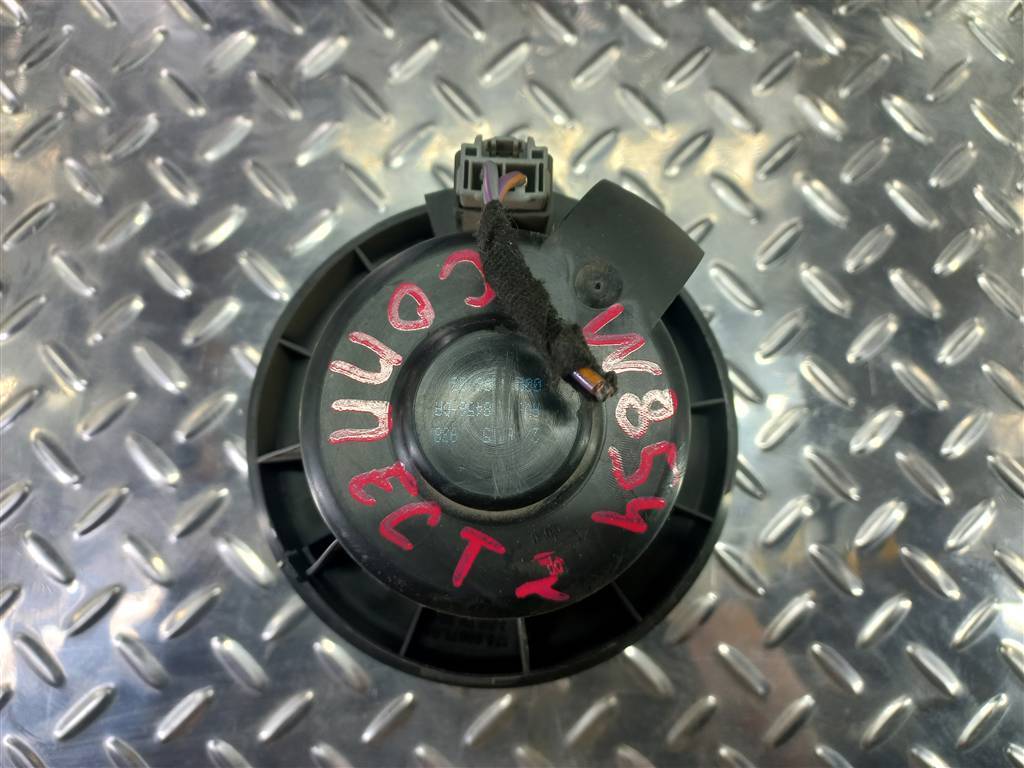 моторчик отопителя FORD Tourneo Connect  1696011, 1210 рублей, Москва