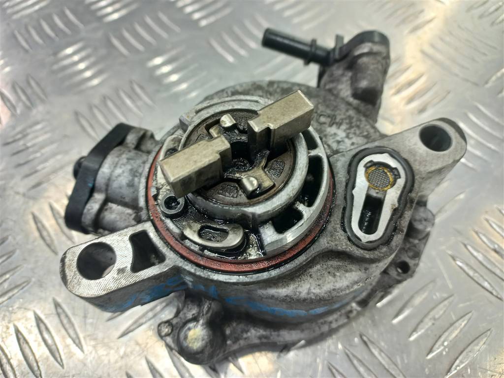 насос вакуумный FORD Tourneo Connect  1785236, 980 рублей, Москва