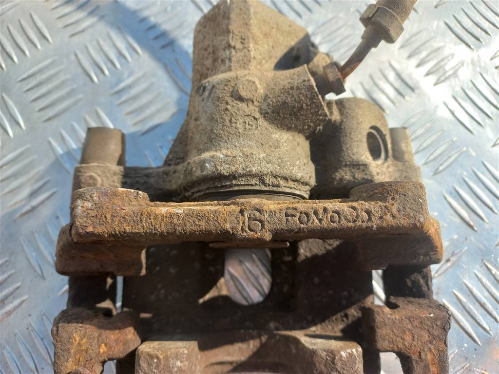 суппорт FORD Tourneo Connect  2210215, 7300 рублей, Москва