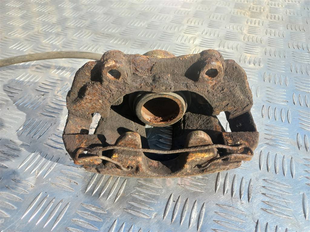 суппорт FORD Tourneo Connect  1682876, 2130 рублей, Москва