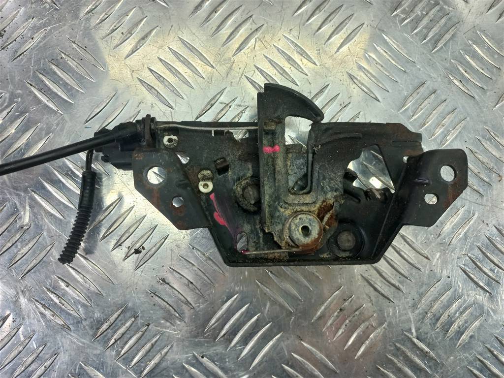 замок капота FORD Tourneo Connect  5251783, 6730 рублей, Москва