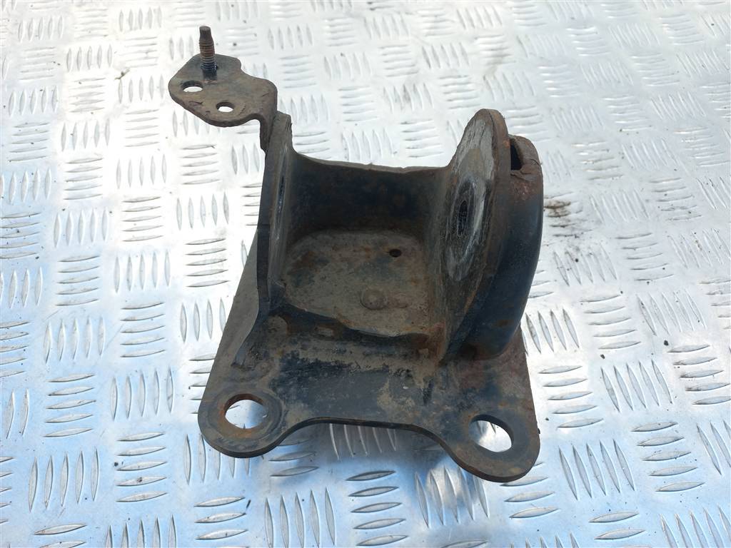 кронштейн балки FORD Tourneo Connect  1893097, 7300 рублей, Москва