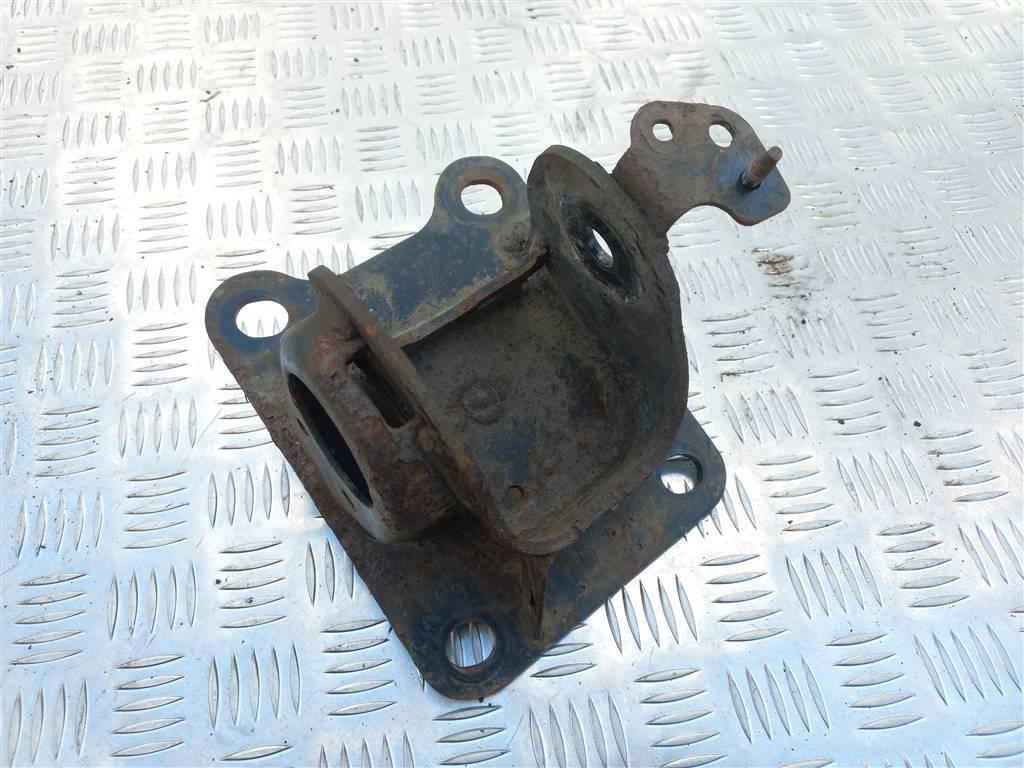 кронштейн балки FORD Tourneo Connect  1893097, 7300 рублей, Москва