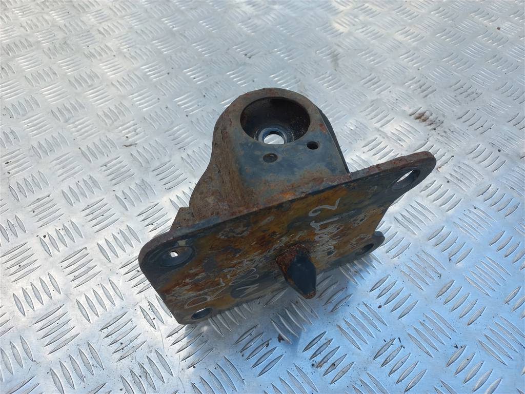 кронштейн балки FORD Tourneo Connect  1893098, 7300 рублей, Москва