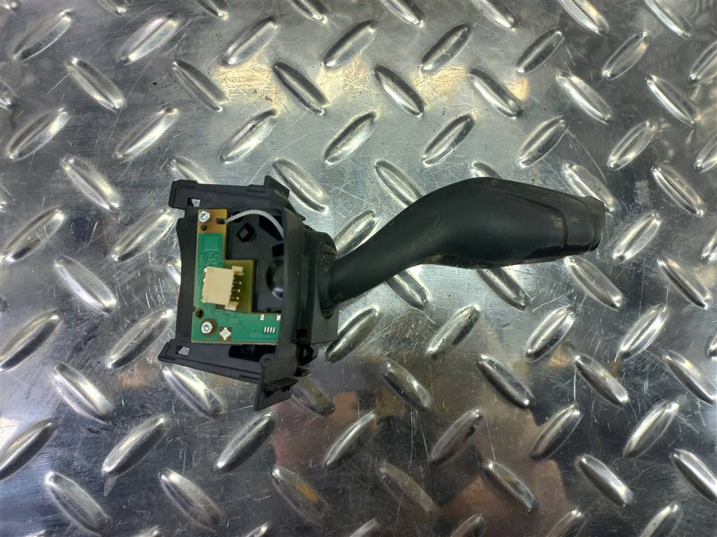 переключатель подрулевой FORD Tourneo Connect  1876432, 1550 рублей, Москва