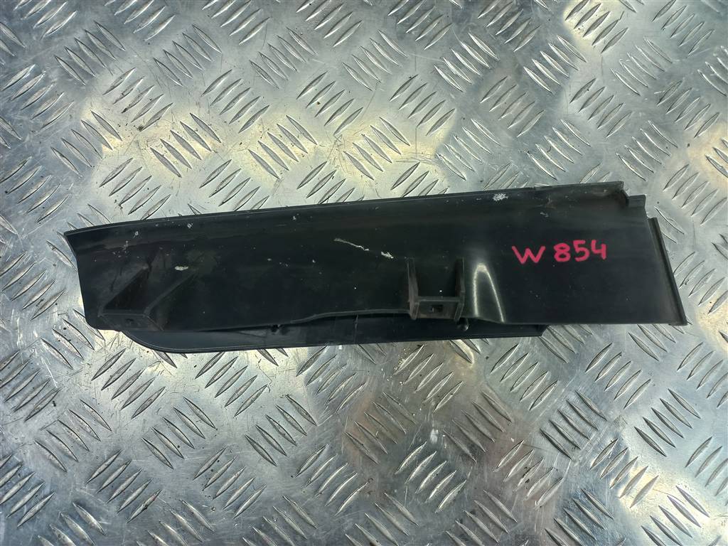 накладка над фонарем FORD Tourneo Connect  1882561, 2700 рублей, Москва