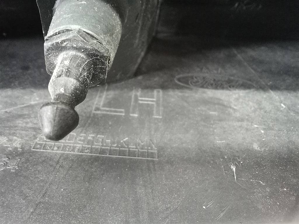 накладка над фонарем FORD Tourneo Connect  1882562, 3850 рублей, Москва