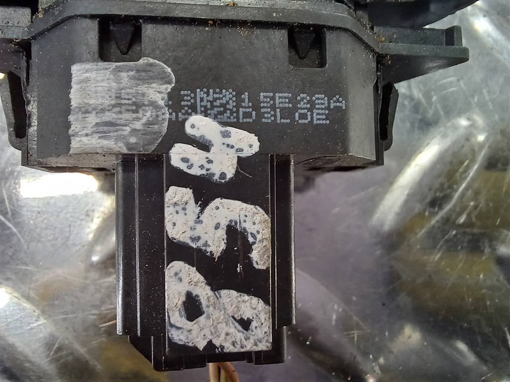 кнопка аварийной сигнализации FORD Tourneo Connect  1690881, 2700 рублей, Москва