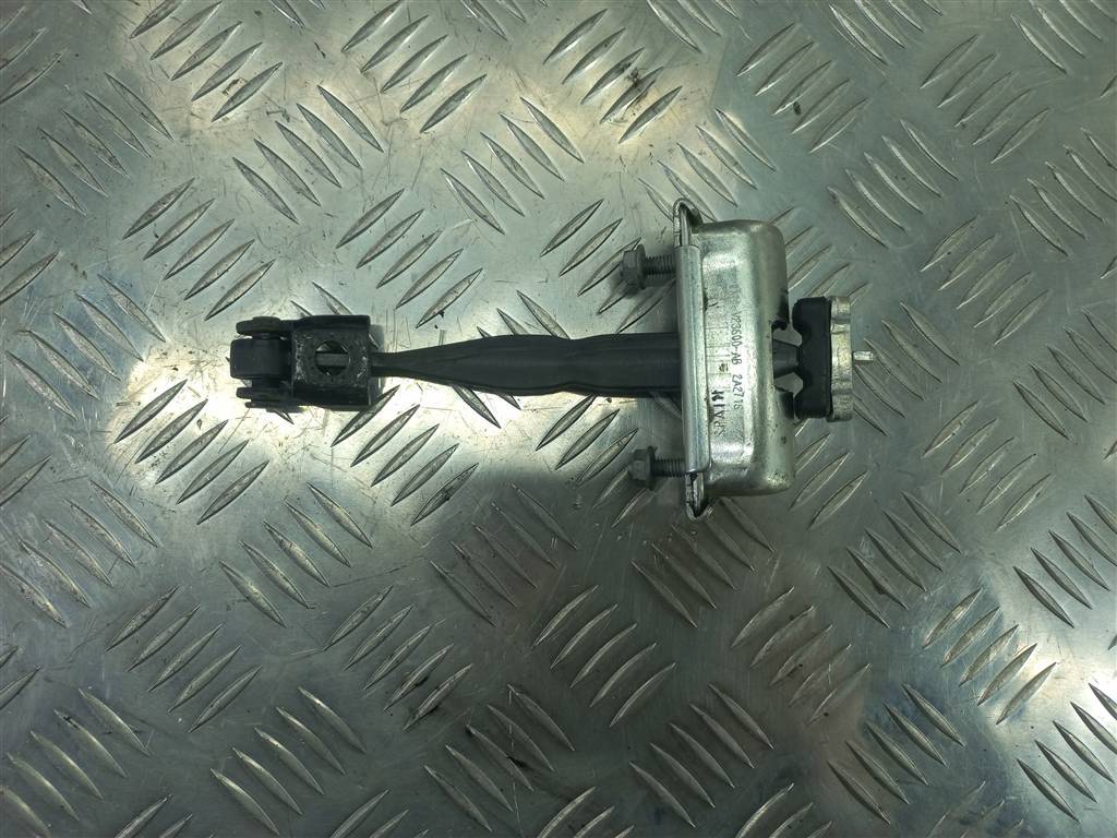 ограничитель двери FORD Tourneo Connect  1824295, 1550 рублей, Москва