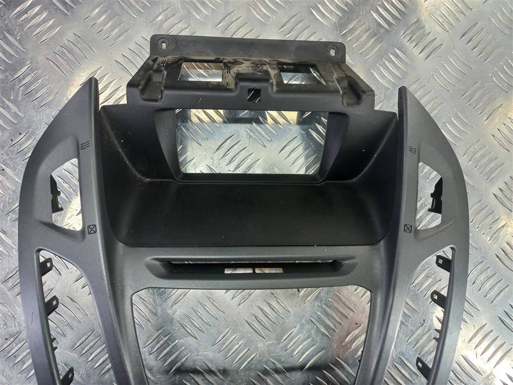 накладка торпедо FORD Tourneo Connect  1914017, 9600 рублей, Москва