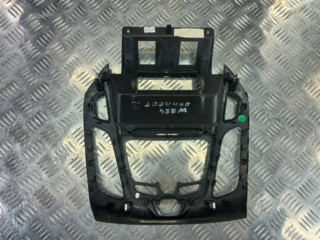 накладка торпедо FORD Tourneo Connect  1914017, 9600 рублей, Москва