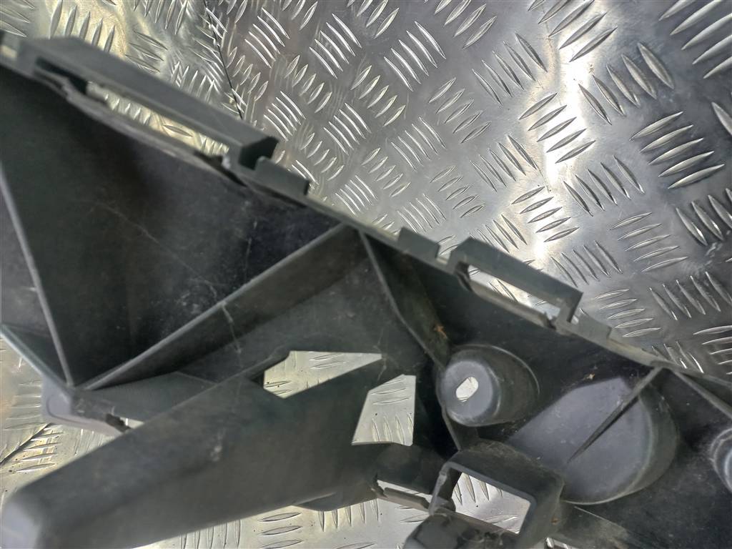 кронштейн бампера FORD Tourneo Connect  2102683, 13050 рублей, Москва