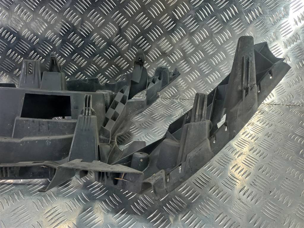 кронштейн бампера FORD Tourneo Connect  2102683, 13050 рублей, Москва